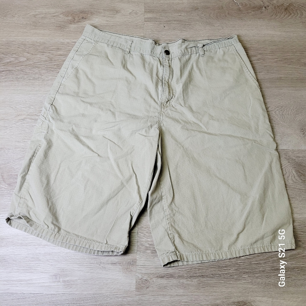 Dickies men beige shorts size 38